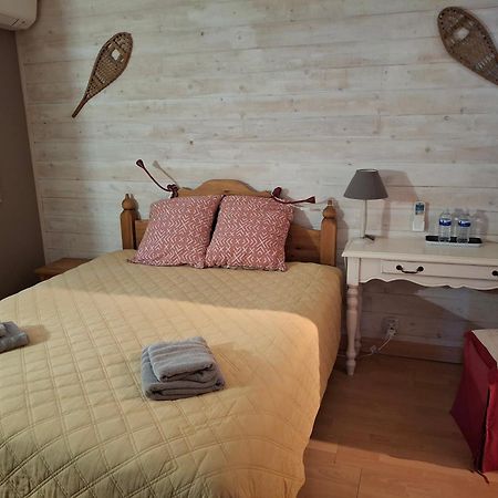 Villa Regain Chambres Et Table D'Hotes Греольер Экстерьер фото