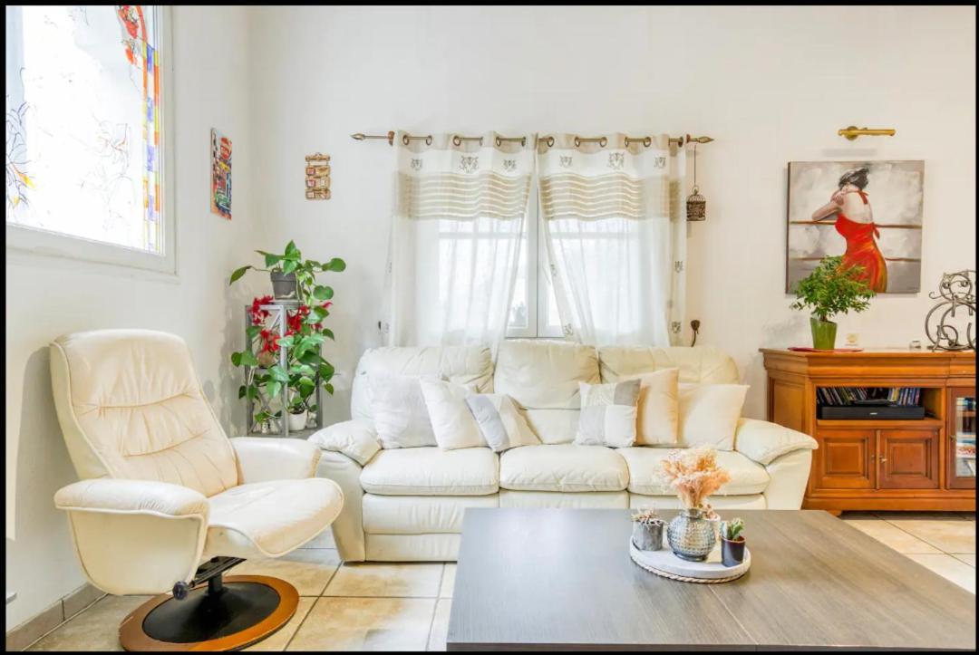 Villa Regain Chambres Et Table D'Hotes Греольер Экстерьер фото