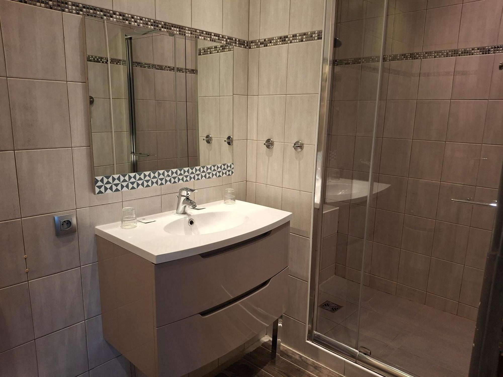 Villa Regain Chambres Et Table D'Hotes Греольер Экстерьер фото